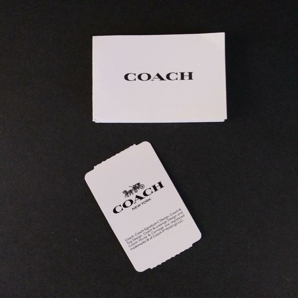 NWT COACH SIGNATURE ZIP ID & CREDIT CARD HOLDER - Picture 7 of 7